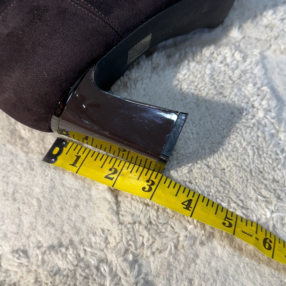 DKNY Women's SALEM 11 Dark Brown Suede Heeled Boots - Picture 6 of 11